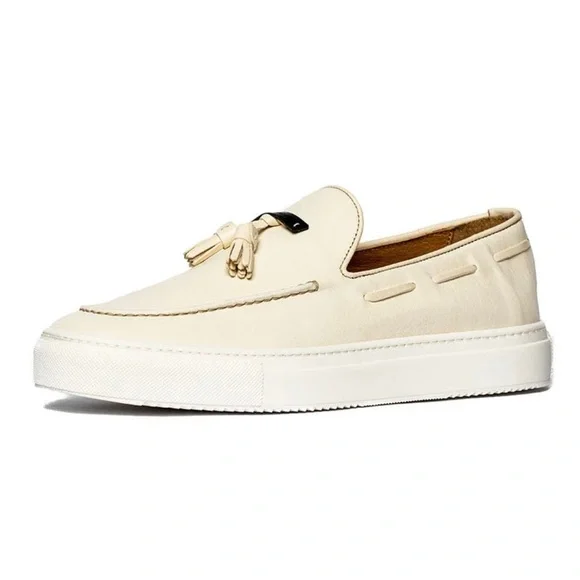 NOHOW SLIP-ON LEATHER SHOES IN CREAM (LOAFERS) US SIZE 9 display picture 3